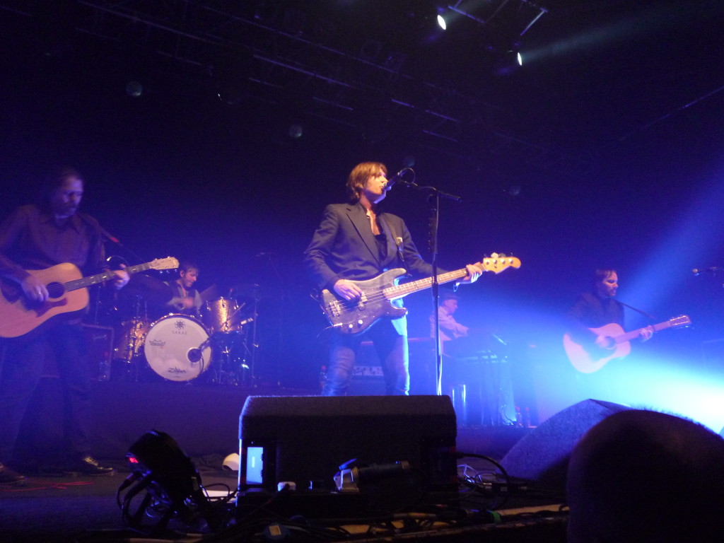 Del_Amitri_in_Dublin,_22_January_2014